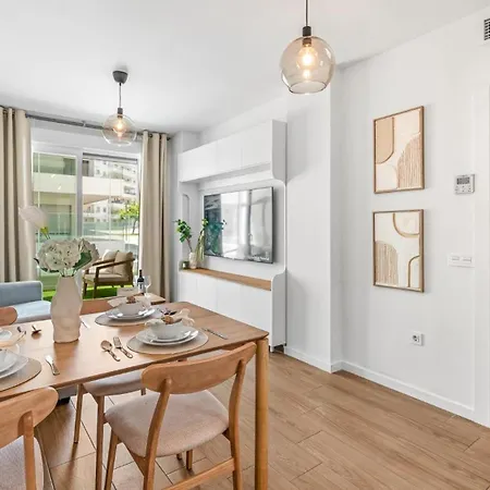 Golden Retreat At Puerto Banus Apartment
